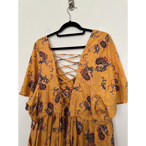 Torrid Mini Wash Challis Flutter Sleeve Lace Back Dress Yellow Paisley Sz 4X NEW - Picture 11 of 12